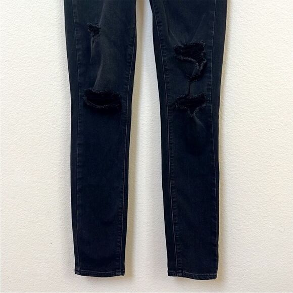 PAIGE Verdugo Ankle Distressed Jeans - Picture 3 of 9